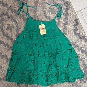 Entro Green Eyelet Top